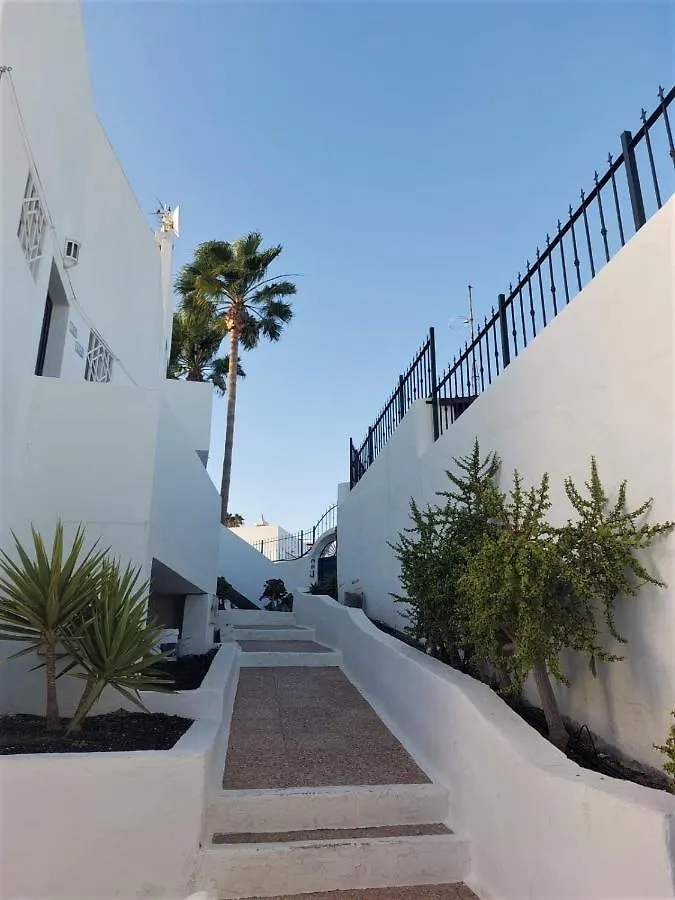 Cozy Etta Apartment 501 With A Wonderful Sea-View Terrace Puerto del Carmen  0*, Puerto del Carmen (Lanzarote)